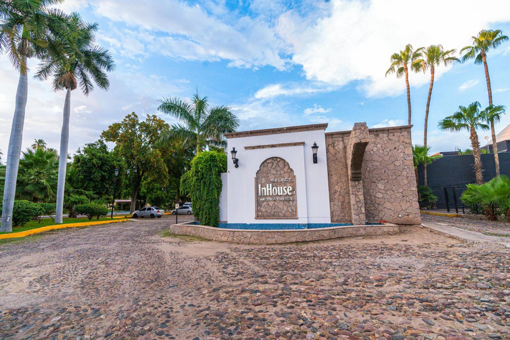 Inhouse Select Hacienda Tres Rios Hotel Culiacán Екстериор снимка