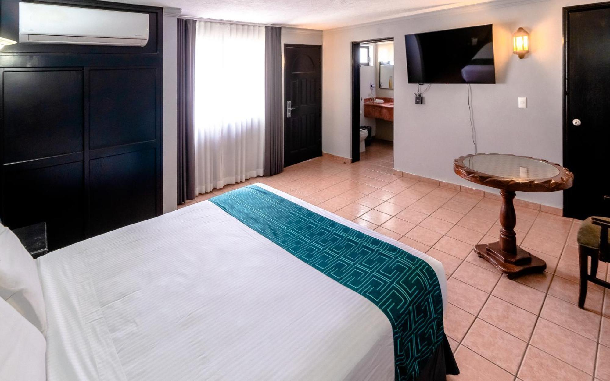 Inhouse Select Hacienda Tres Rios Hotel Culiacán Екстериор снимка